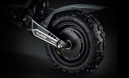 Dual 3000W motors deliver a staggering 6000W peak output, propelling the scooter to a top speed of 85 km/h