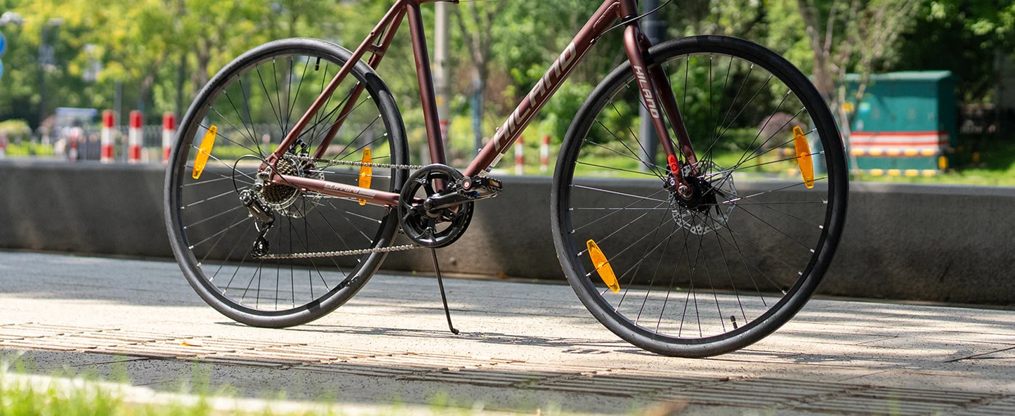 Hiland 700C Men's and Women's Road Bike, Lightweight Aluminum Frame, 7-Speed Dual Disc Brake Racing, 28-Inch Commuter Road Bike